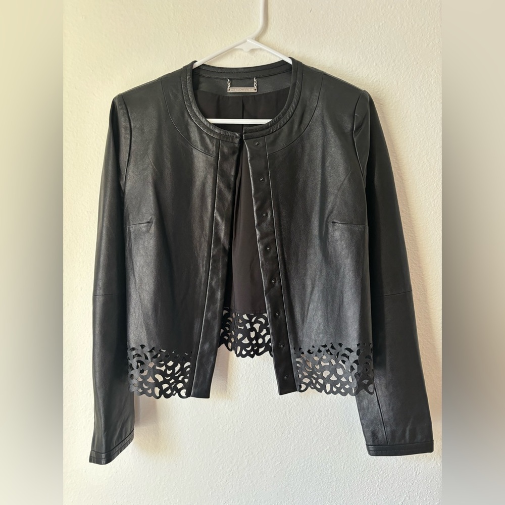 Diane von Furstenberg Merryl Laser-cut Black leather jacket size S US 4.